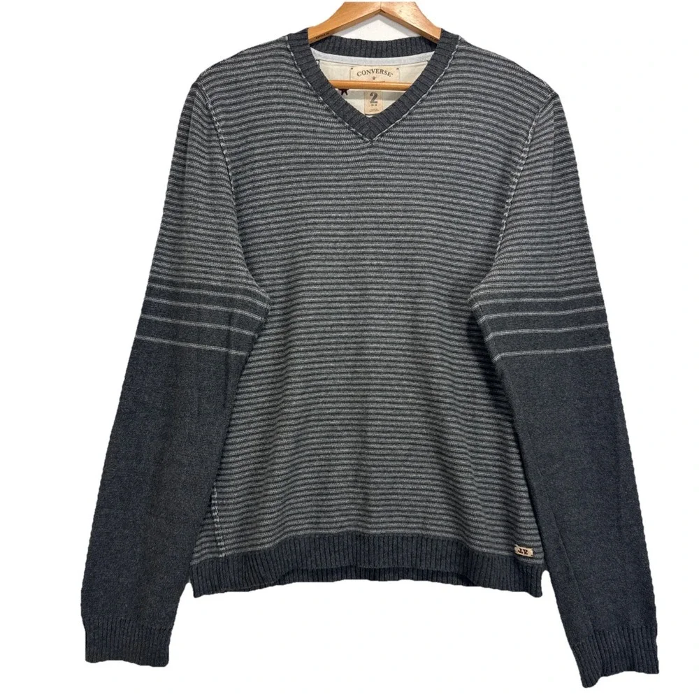 John Varvatos Converse Sweater Mens sz M Gray Merino Wool V Neck Long Sleeve - Picture 1 of 10
